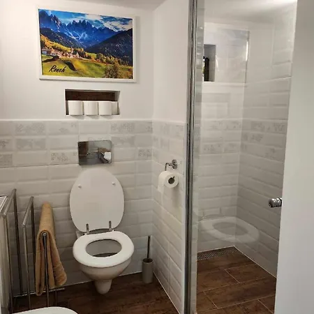 Peter's Flat In Marmolada *